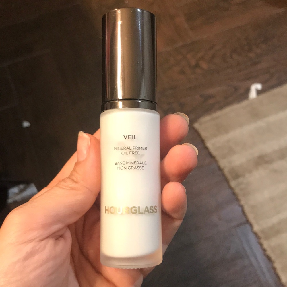 Hourglass Mineral Veil Primer